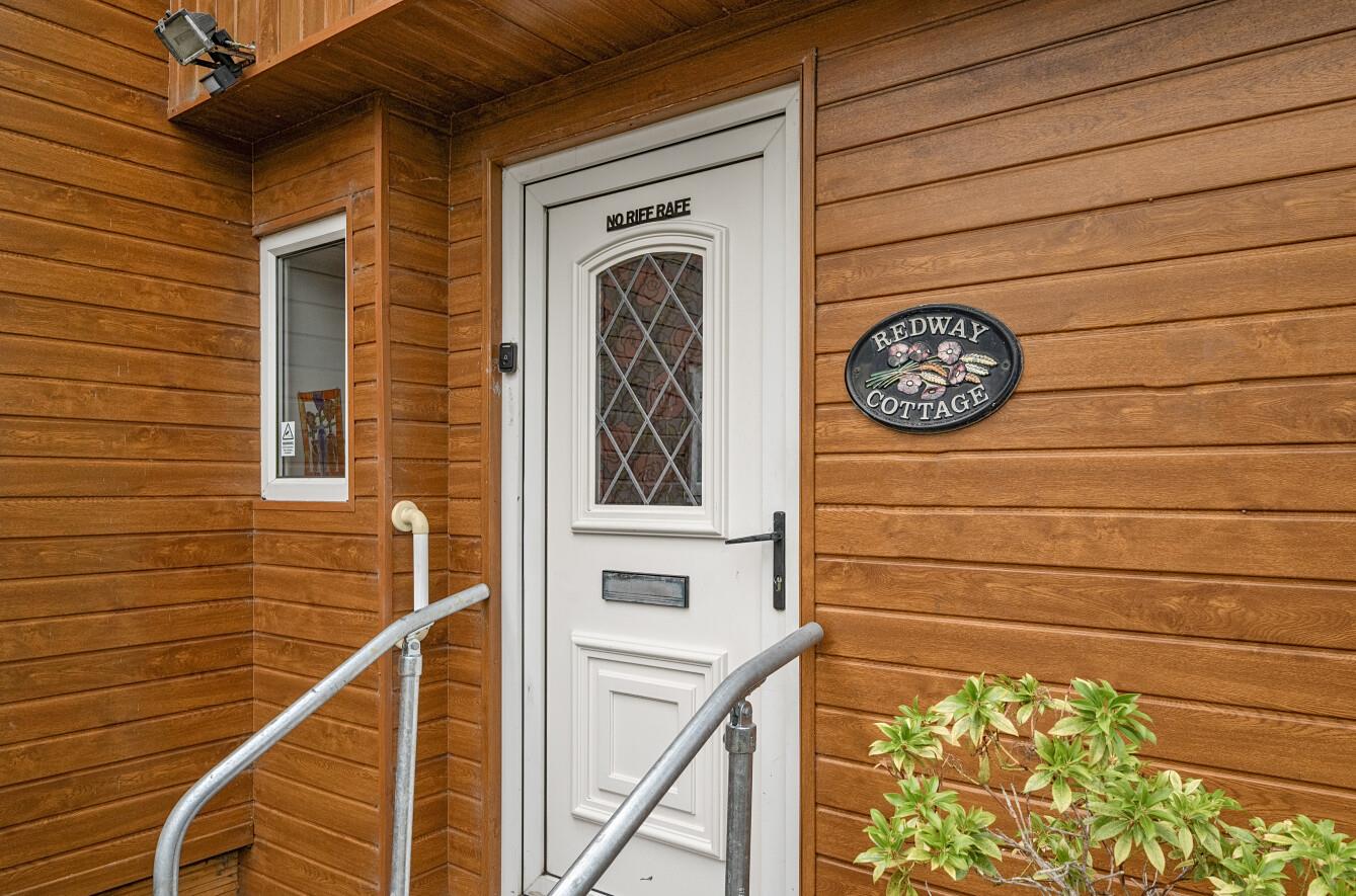 Oakland Park, Fforestfach, Swansea, SA5 4BX